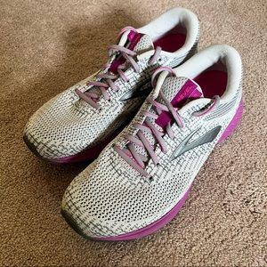Brooks Revel 3 Running Shoes